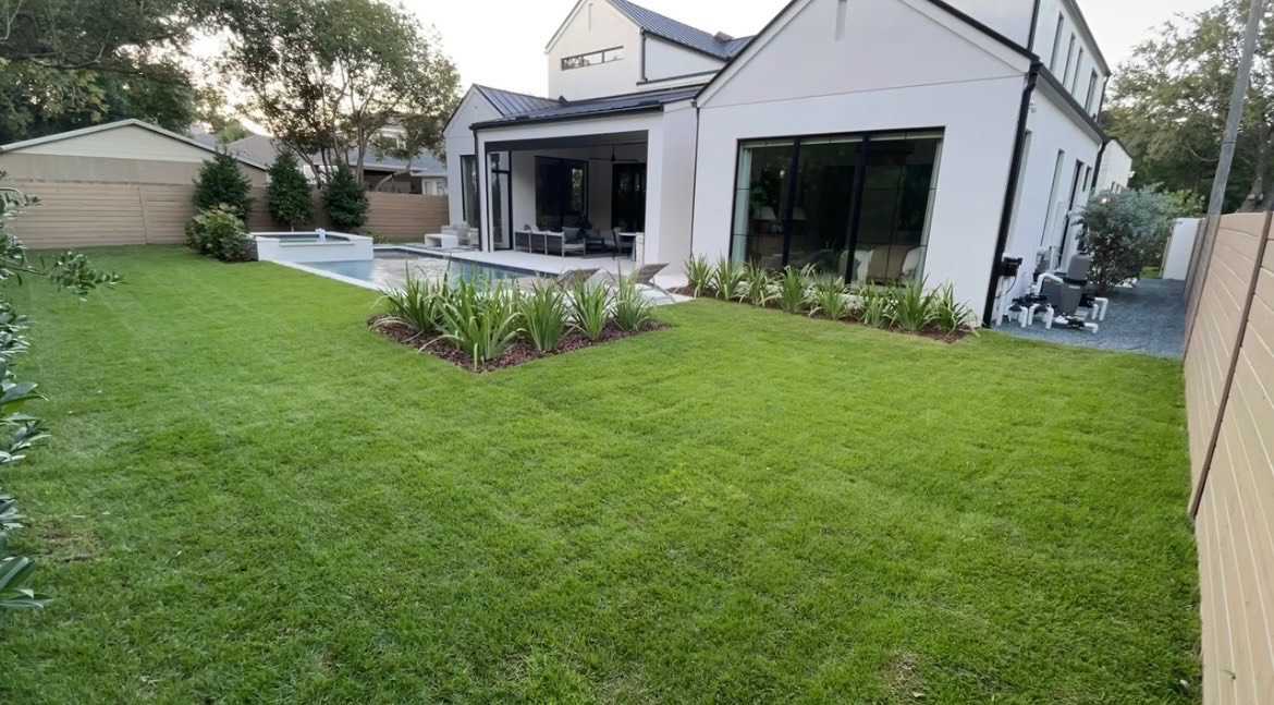 Landscaping project photo 2